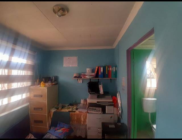 3 BEDROOM HOUSE FOR SALE IN PROTEA GLEN